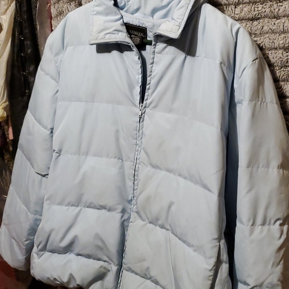 Womens coat - Picture 3 of 7